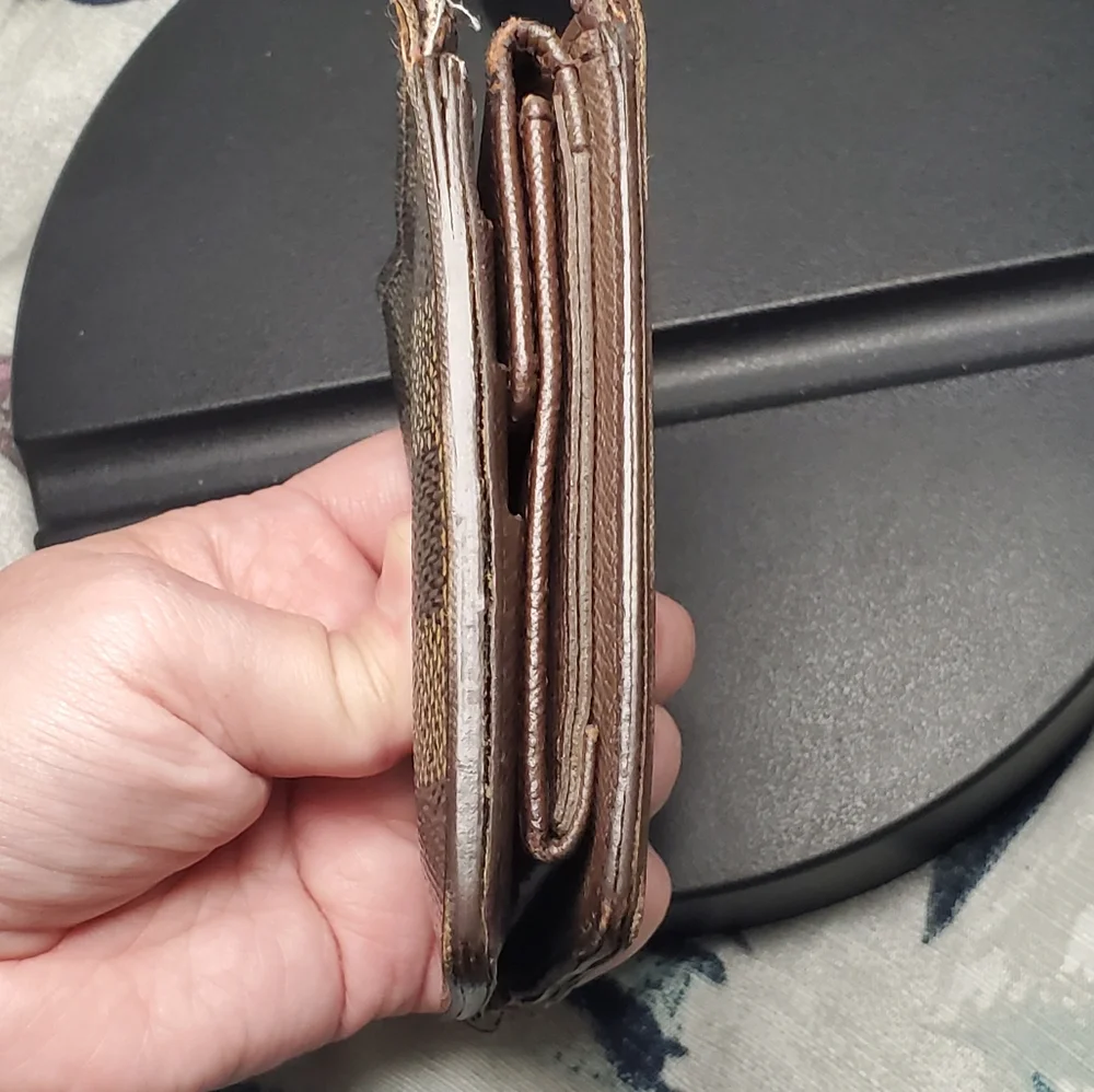 Vintage Vouis Vuitton Wallet